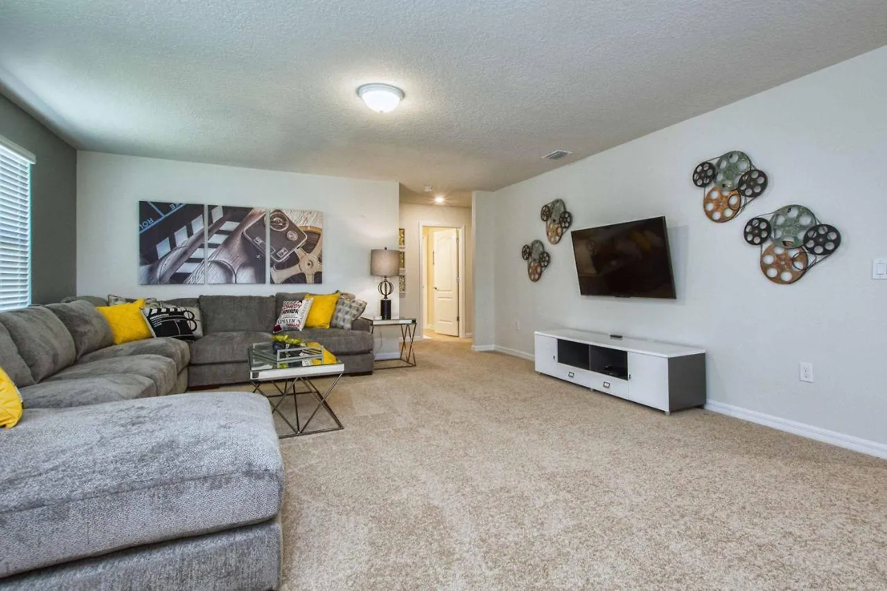 Holiday home Solterra - 6 Bedrooms House W-Pool-7043Sr Davenport United States